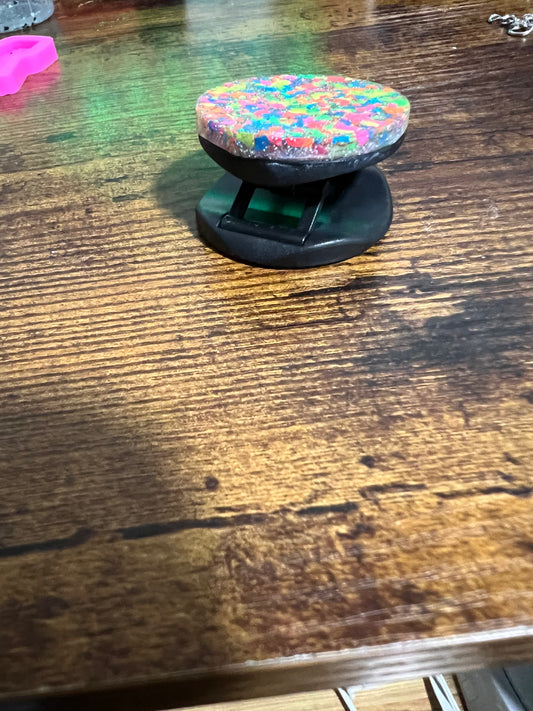 Pop sockets