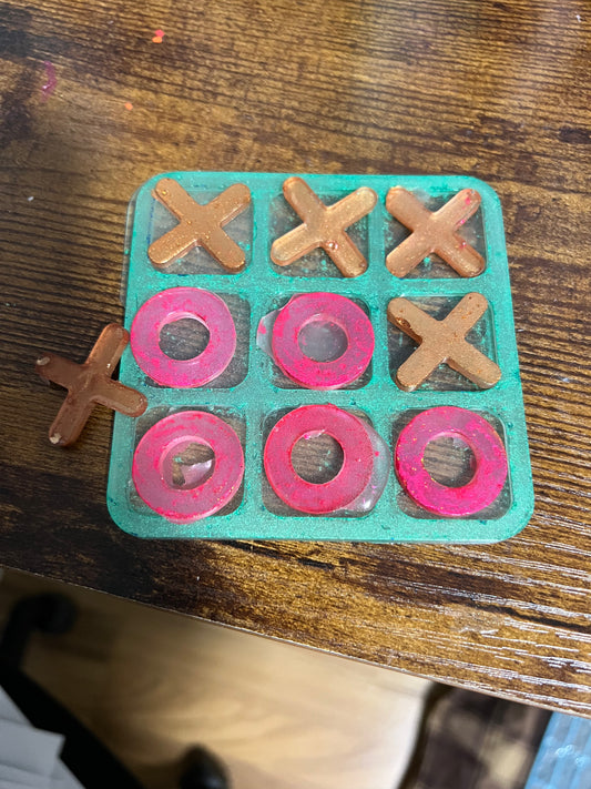 Bulk tic tac toe